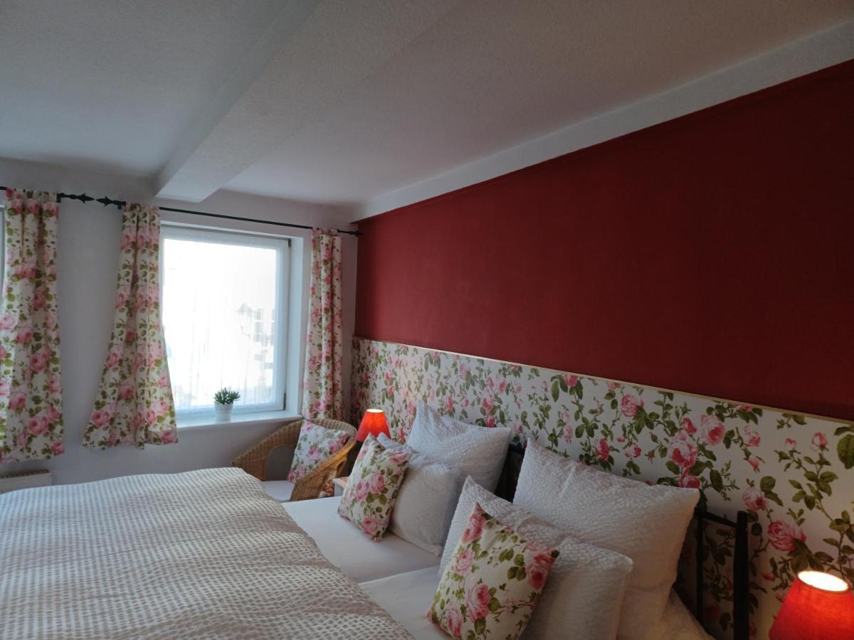 Ferienwohnung Teestube Wernigerode "Rose" エクステリア 写真